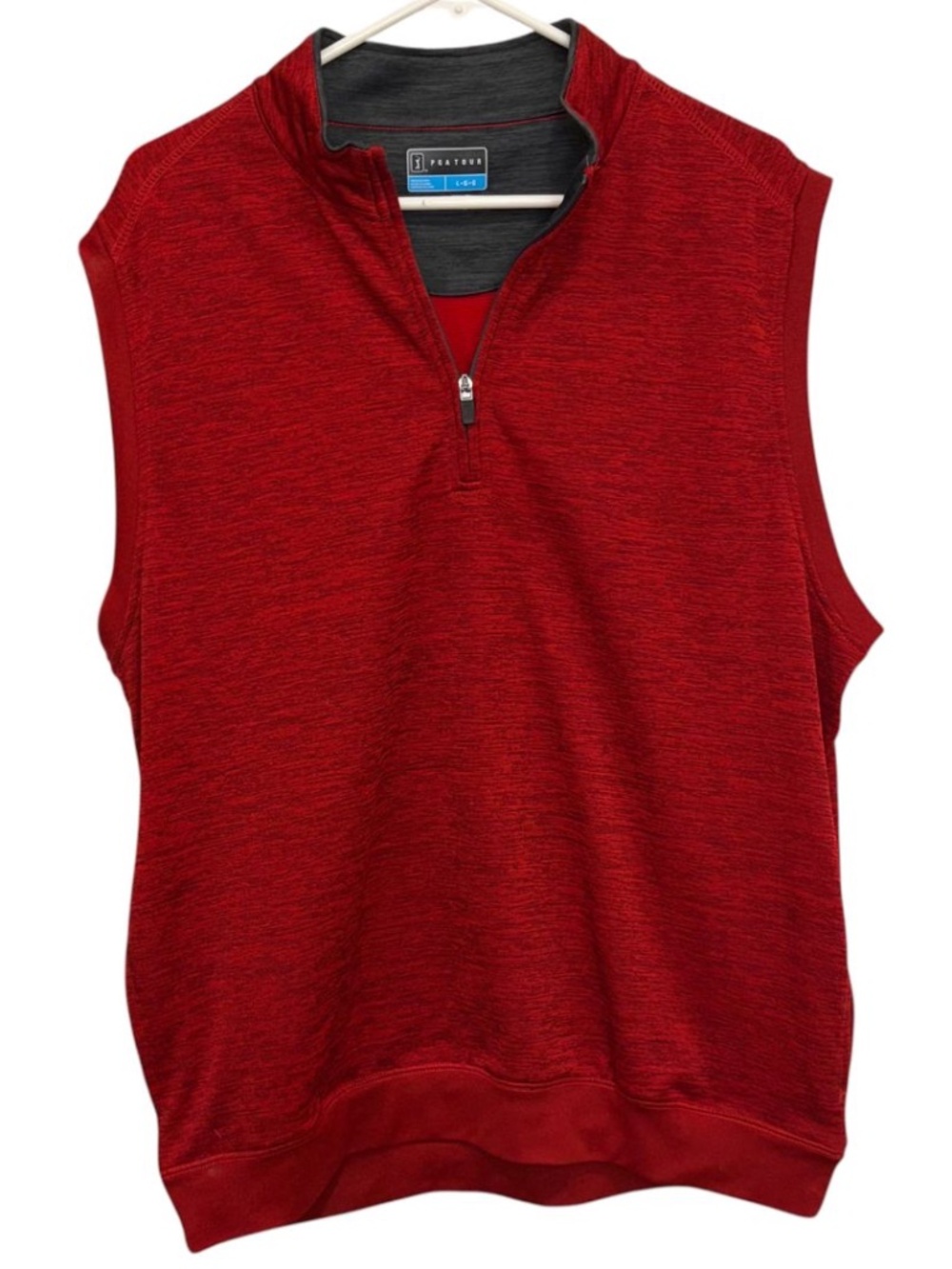 PGA Tour Men's Red Gilet